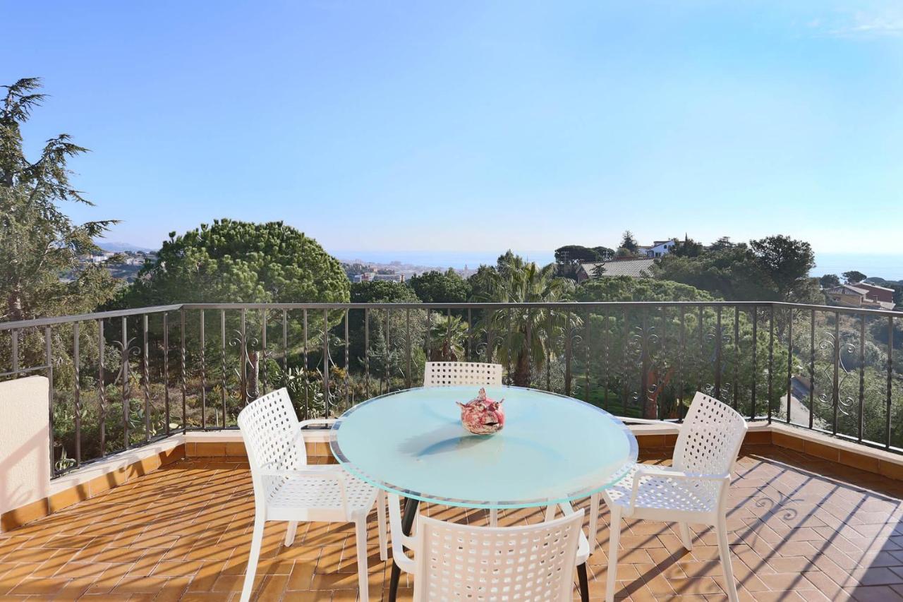 Homestay Villa Estrella - Costa Brava Калея Екстериор снимка