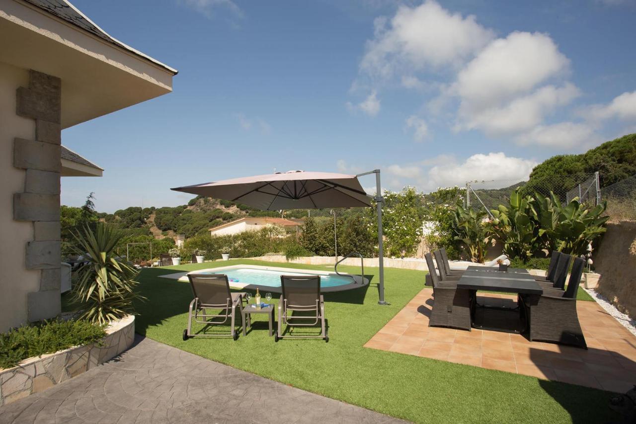 Homestay Villa Estrella - Costa Brava Калея Екстериор снимка